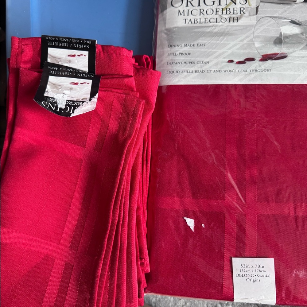 Origins Red Microfiber Tablecloth